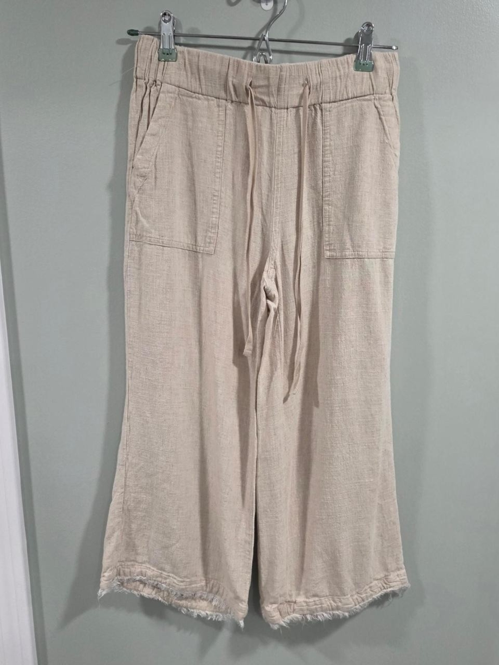 Thread & Supply Beige Drawstring Linen-Style Cropped Pant